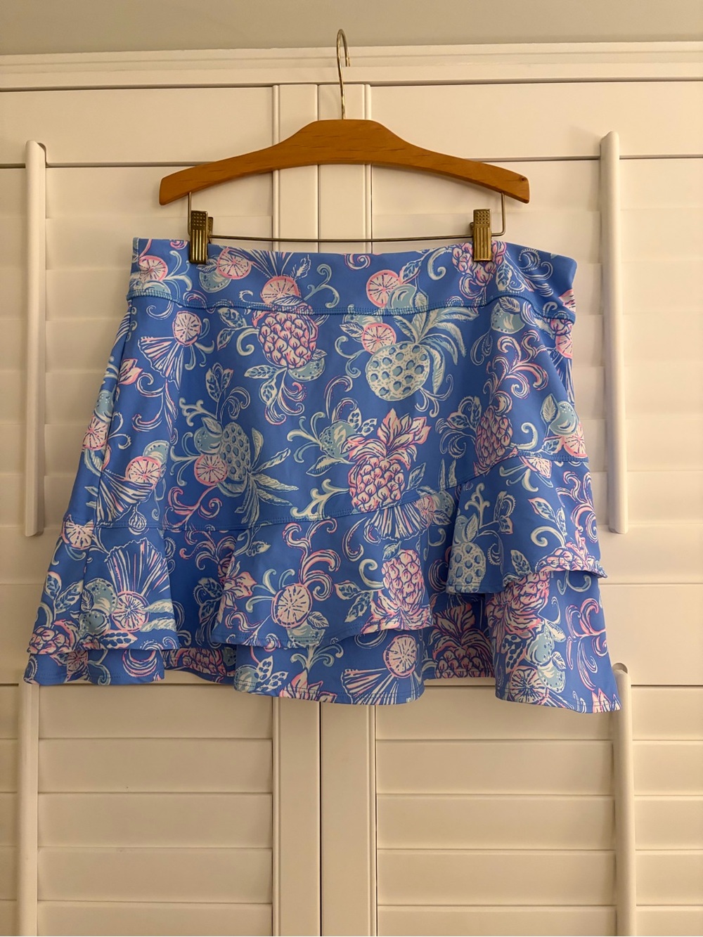 Lilly Pulitzer XL Blue Floral Tennis Skirt with Pink & White Accents